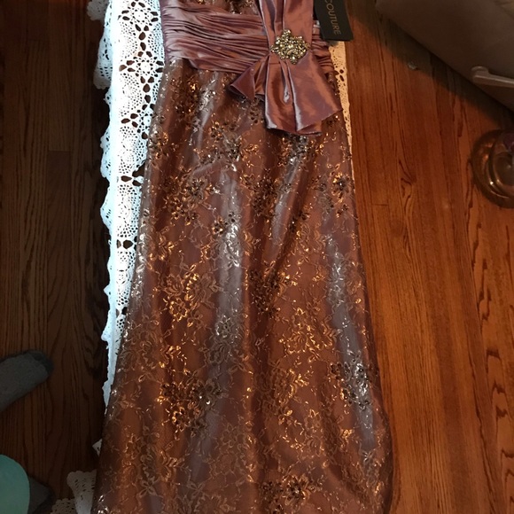 Couture Gown - Picture 3 of 6